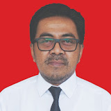 Fajar Syah Alam, S.T., M.Pd KEPALA SEKOLAH